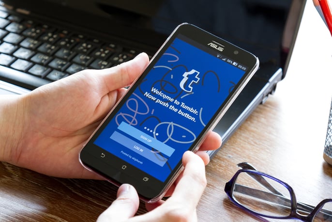 How to Log out of Tumblr (On Desktop + Mobile)